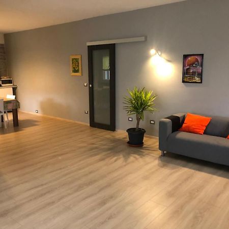 شقة "La Bella Della Cappuccina" Casa Con Parcheggio Interno Gratuito دومودوسولا المظهر الخارجي الصورة