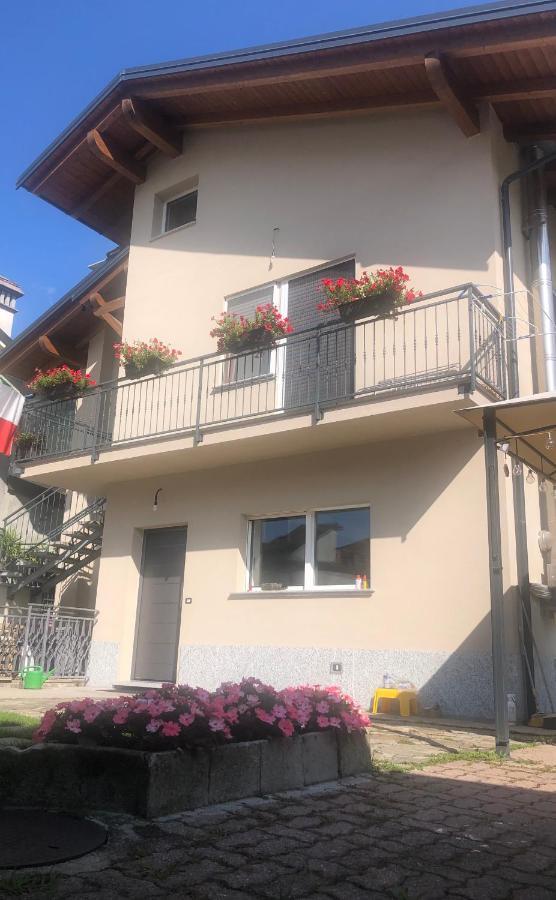 شقة "La Bella Della Cappuccina" Casa Con Parcheggio Interno Gratuito دومودوسولا المظهر الخارجي الصورة