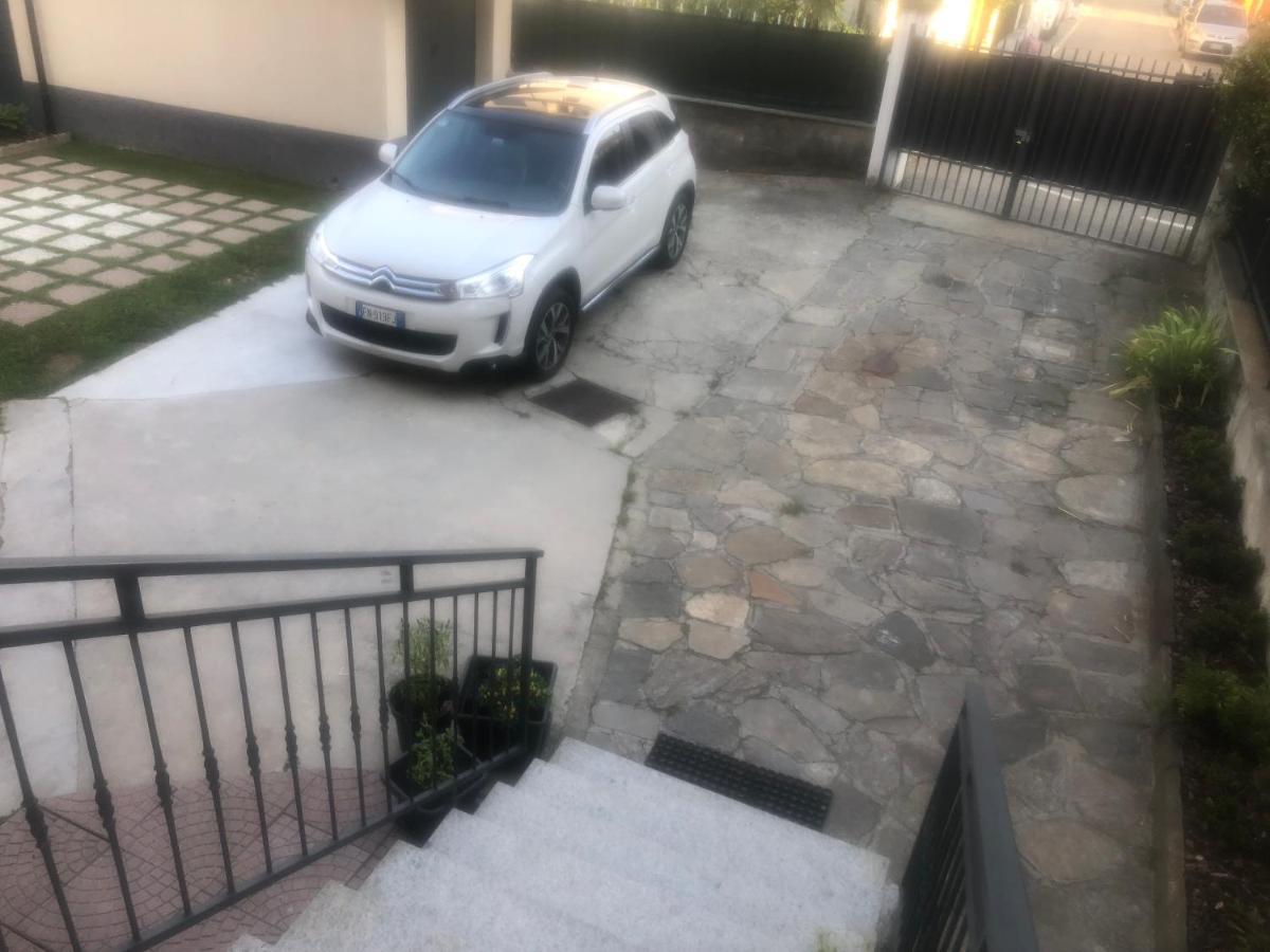 شقة "La Bella Della Cappuccina" Casa Con Parcheggio Interno Gratuito دومودوسولا المظهر الخارجي الصورة