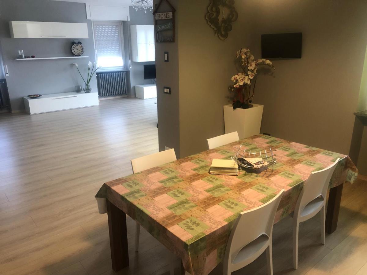 شقة "La Bella Della Cappuccina" Casa Con Parcheggio Interno Gratuito دومودوسولا المظهر الخارجي الصورة